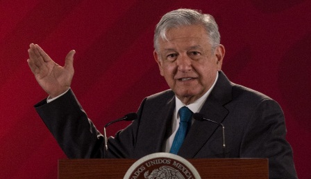 Presenta AMLO plan general de salud