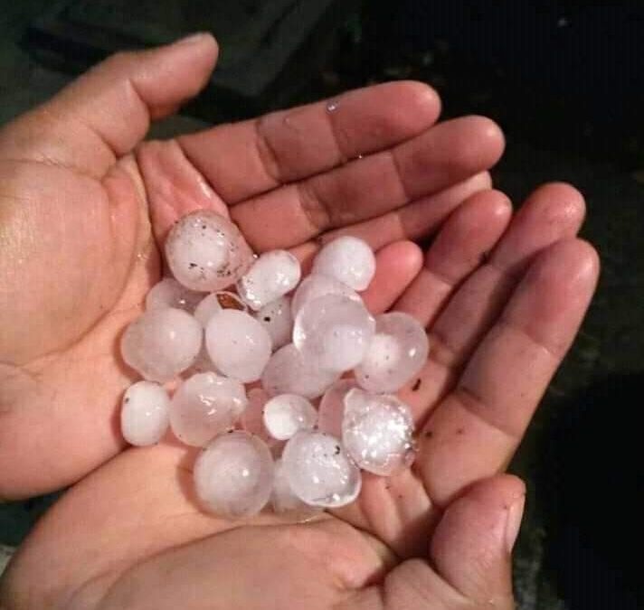 Granizada en La Perla, Calcahualco, Coatepec y Camerino Z. Mendoza