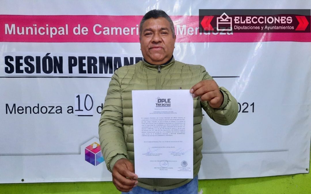 Recibe Héctor Rodríguez Cortés constancia de mayoría en OPLE Ciudad Mendoza