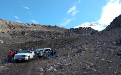 Recuperan cuerpos de alpinistas en el Pico de Orizaba