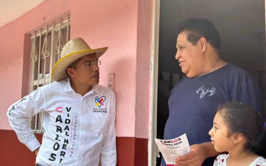 Carlos Vidal recibe apoyo de vecinos del Guayabal