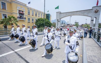 Desfile Cívico del 5 de mayo en Orizaba