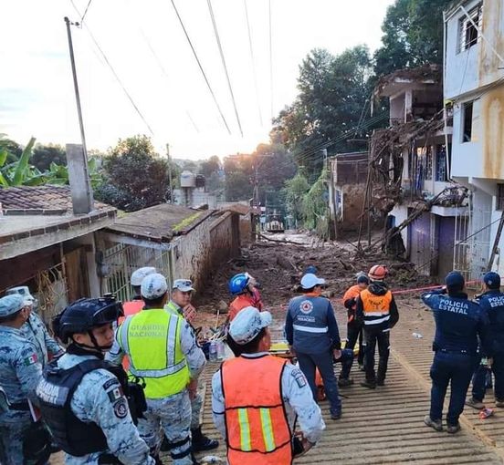 Derrumbe en Xalapa causó la muerte de una familia